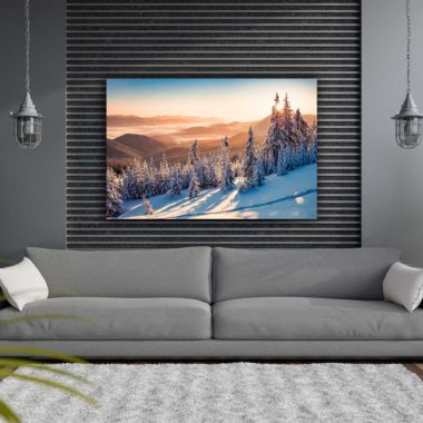 Wandbild Winterwald mit Bergen im Wohnzimmer, Natur & Landschaft